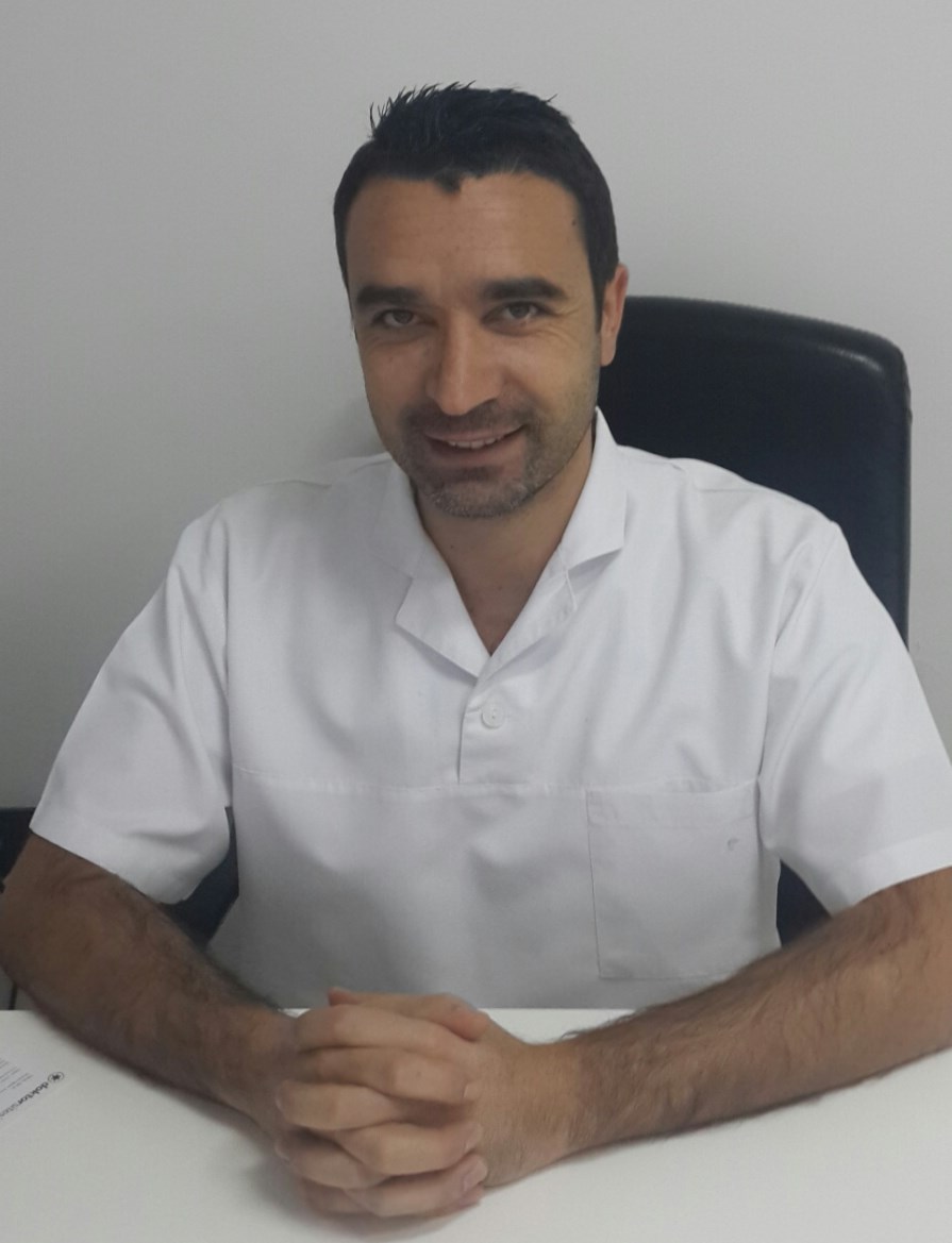 Dr. Dt. Yener Bardakçı