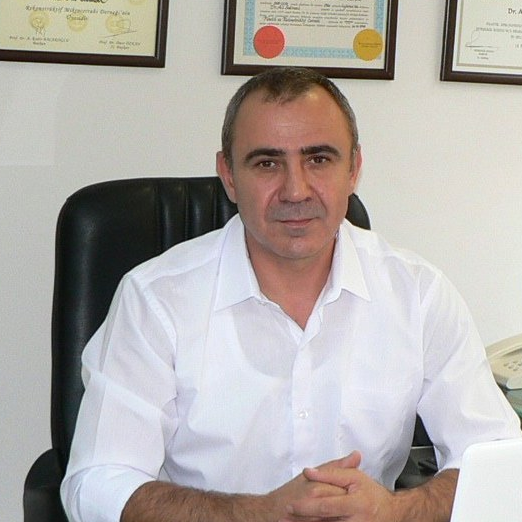 Op. Dr. Ali Sakinsel