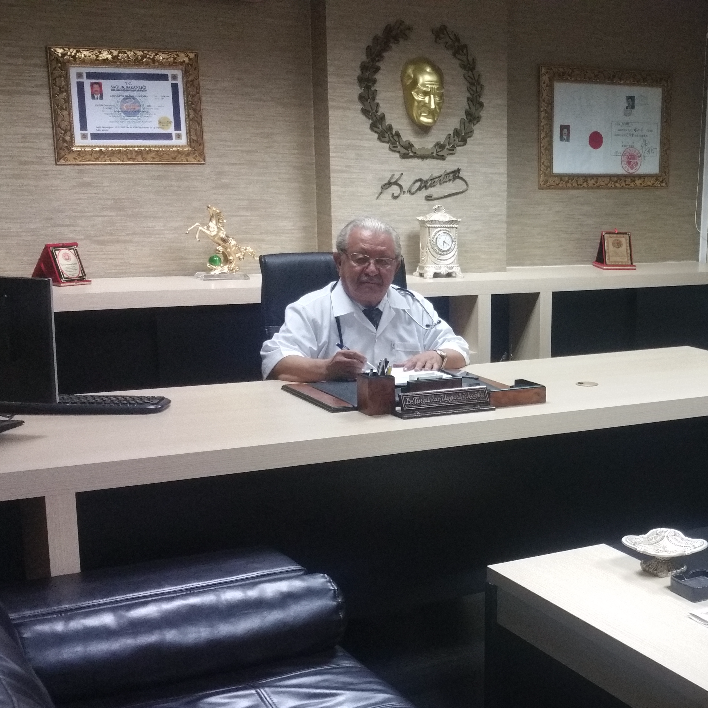 Uzm. Dr. Turguncan Uygurtürkoğlu