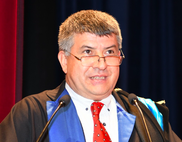Prof. Dr. Ramazan Akdemir